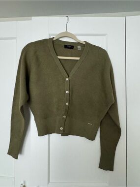 Tahari Olive Green Cropped V-Neck Button Cardigan